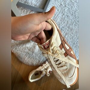 For Sale: Onitsuka Tiger Shoes - Size US 6.5 (Brand New)